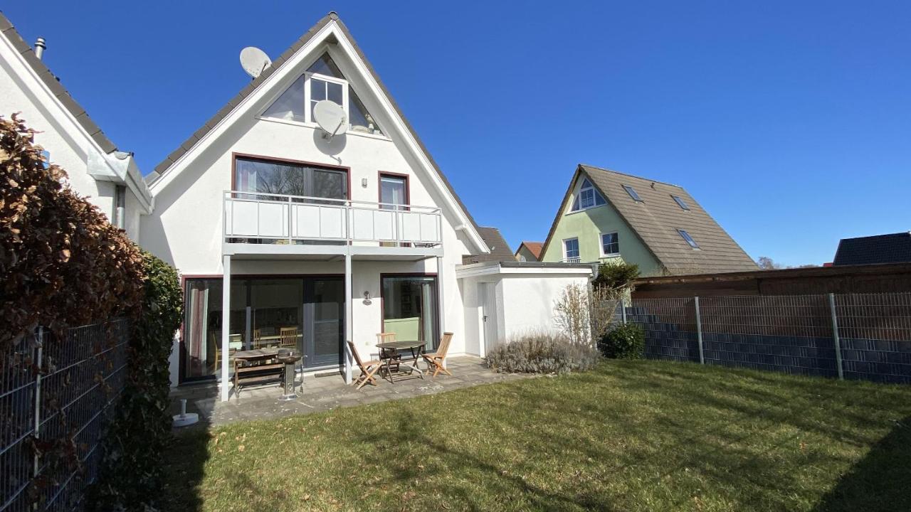 Ferienwohnung In Ruhiger Lage Und Mit Balkon - Ferienhaus Solamar Fewo Og Breege Exterior photo